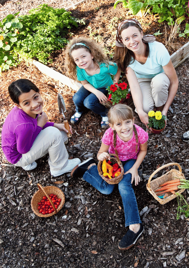 children-gardeing-2